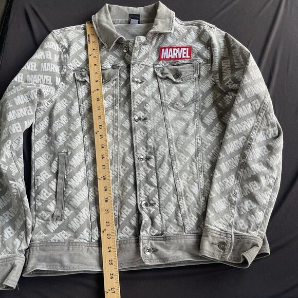 Marvel Mens Jean Jacket Medium Button Up AOP Logo Gray Denim Superhero Movies - Picture 9 of 10
